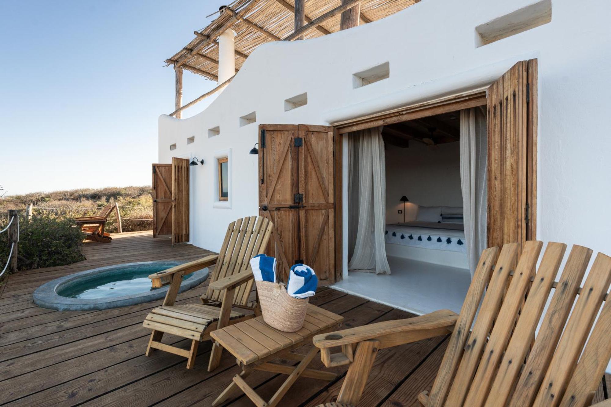 ホテル Nest Baja San José del Cabo エクステリア 写真